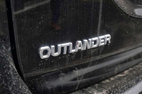 2016 Mitsubishi Outlander XLS ZK
