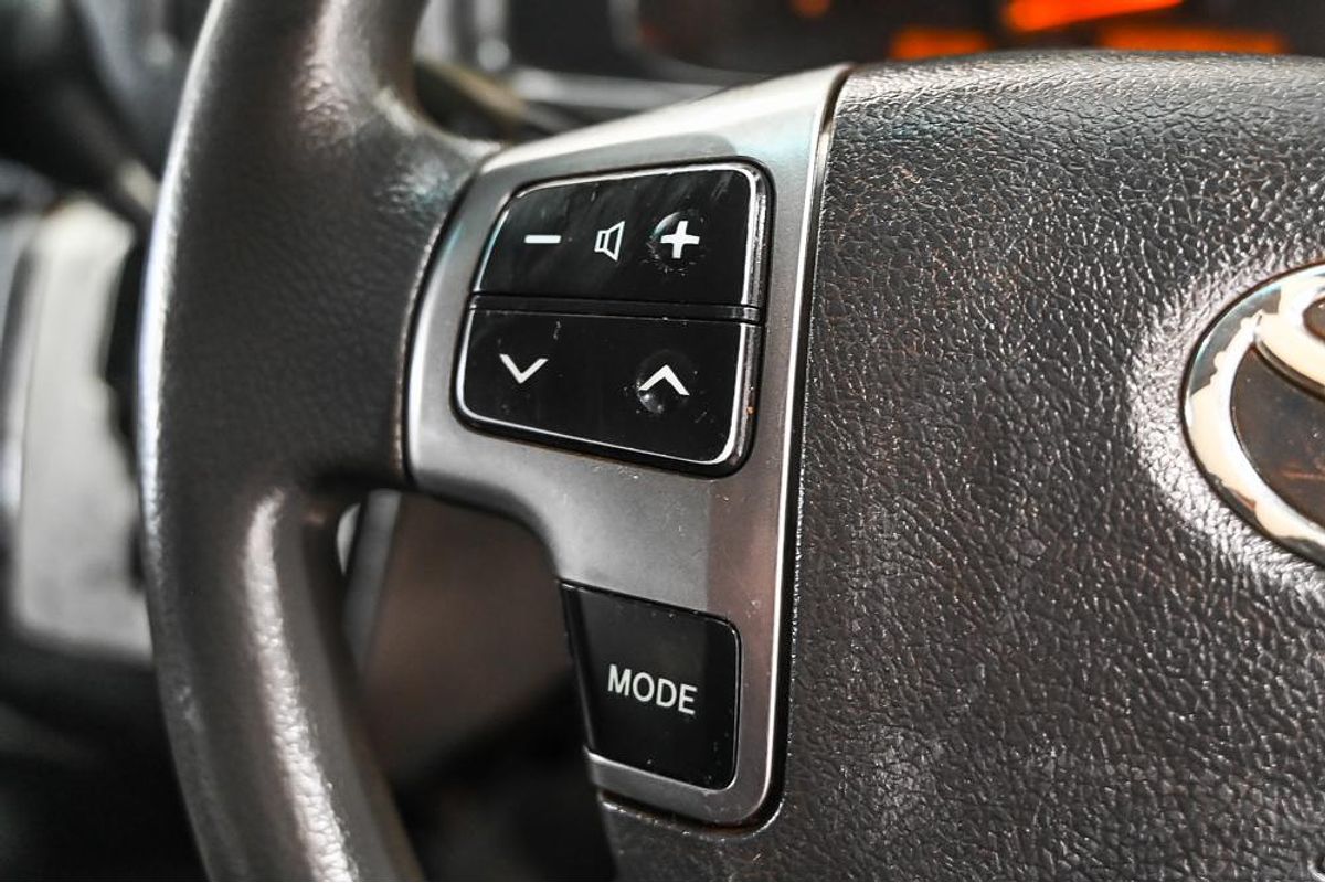 2018 Toyota Hiace Commuter KDH223R