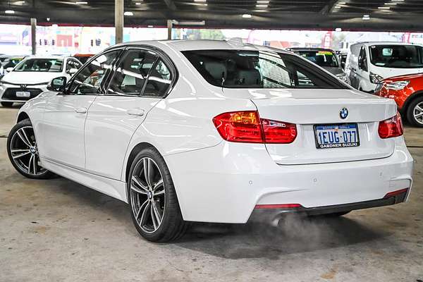 2015 BMW 3 Series 316i Sport Line F30