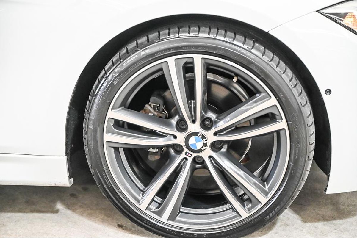 2015 BMW 3 Series 316i Sport Line F30