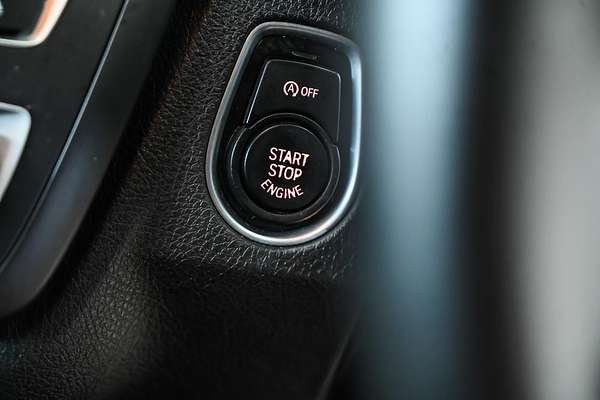 2015 BMW 3 Series 316i Sport Line F30