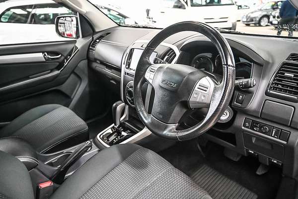 2017 Isuzu MU-X LS-U