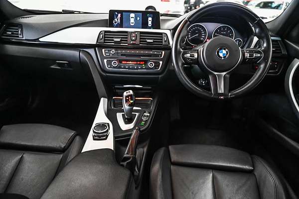 2015 BMW 3 Series 316i Sport Line F30