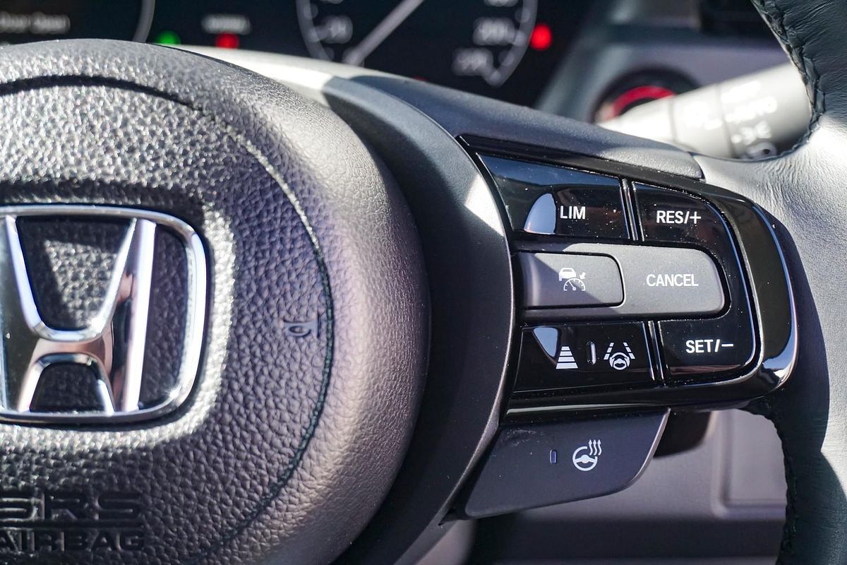 2024 Honda HR-V e:HEV L