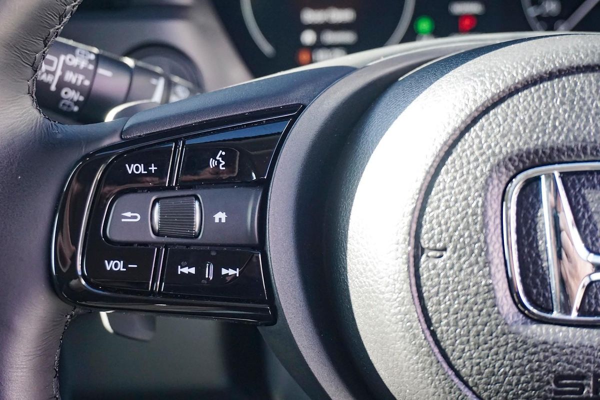 2024 Honda HR-V e:HEV L