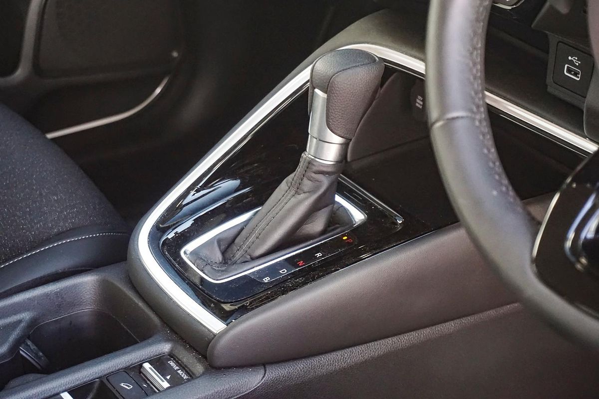 2022 Honda HR-V e:HEV L