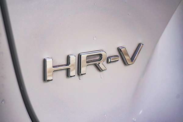 2022 Honda HR-V e:HEV L