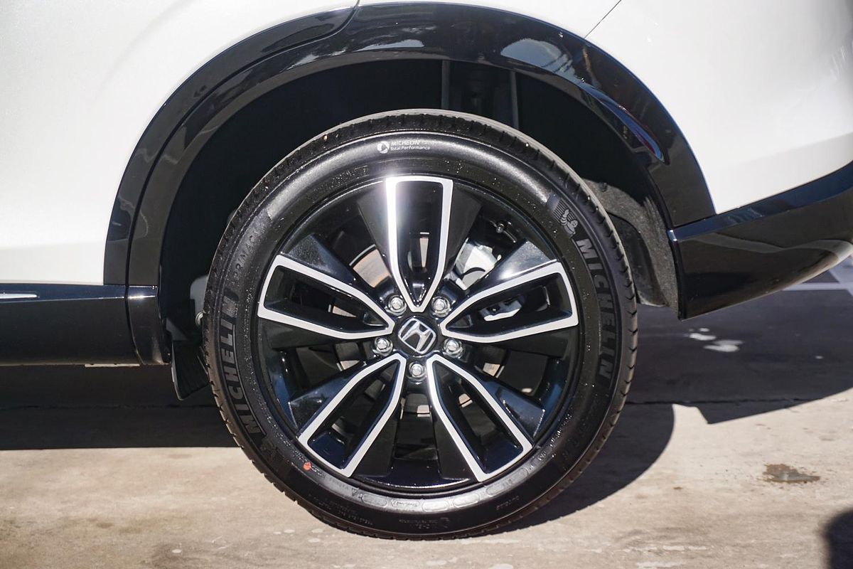 2024 Honda HR-V e:HEV L