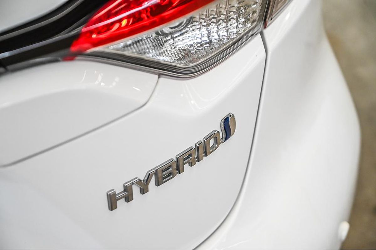 2020 Toyota Corolla Ascent Sport Hybrid ZWE211R