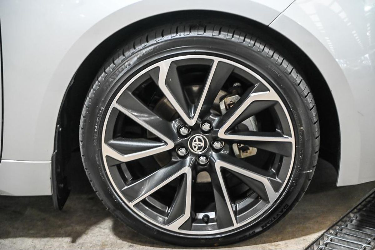 2020 Toyota Corolla ZR Hybrid ZWE211R