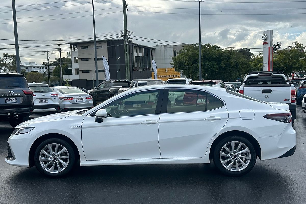 2024 Toyota Camry Ascent AXVH70R