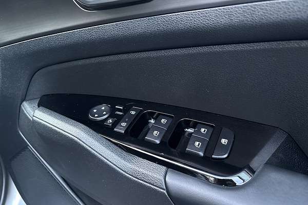 2022 Kia Sportage SX NQ5