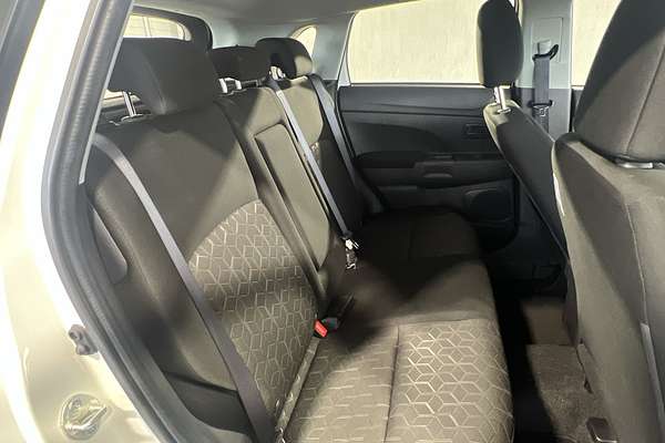 2023 Mitsubishi ASX ES XD