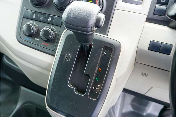 2019 Toyota Hiace Commuter GDH322R