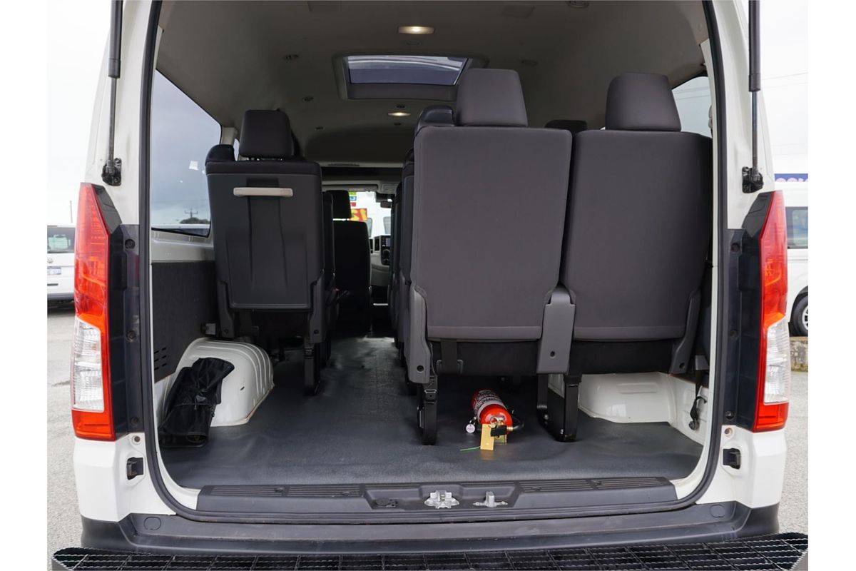 2019 Toyota Hiace Commuter GDH322R
