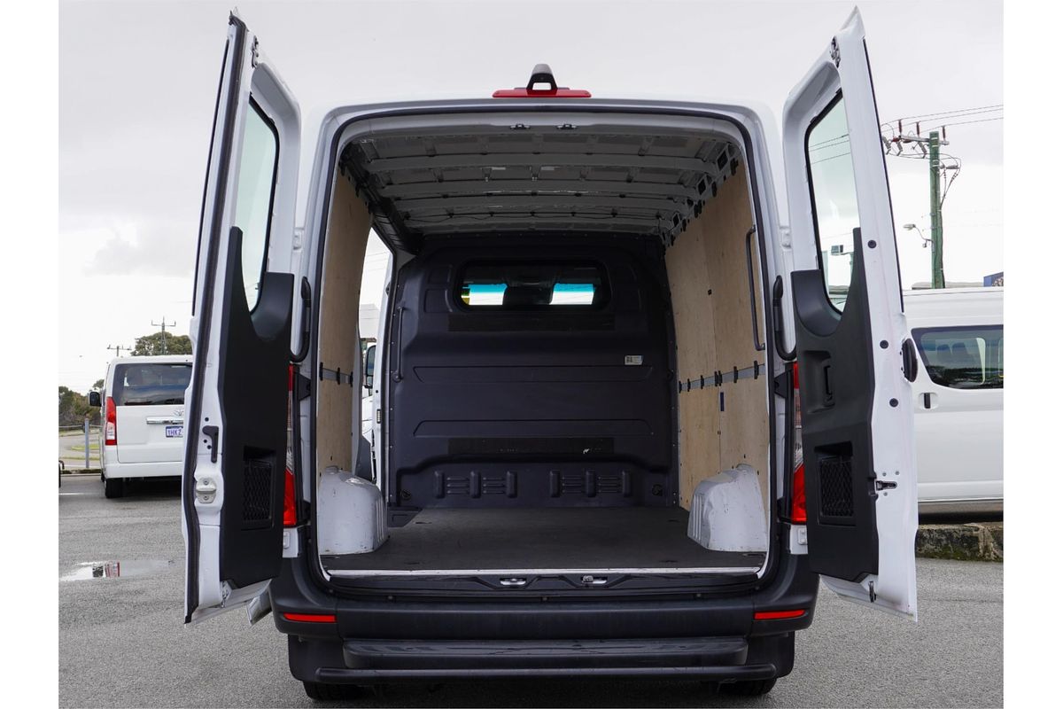 2022 Mercedes-Benz Sprinter 314CDI VS30
