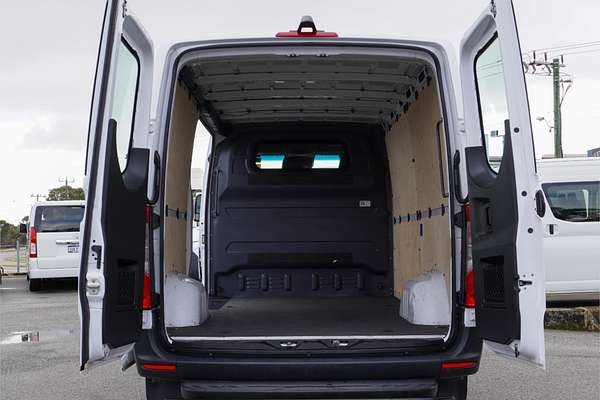 2022 Mercedes-Benz Sprinter 314CDI VS30