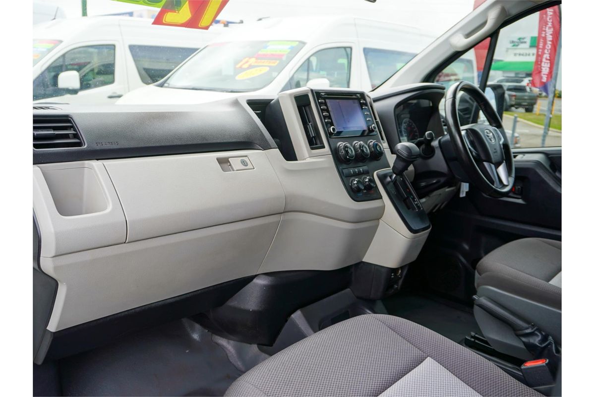 2019 Toyota Hiace Commuter GDH322R