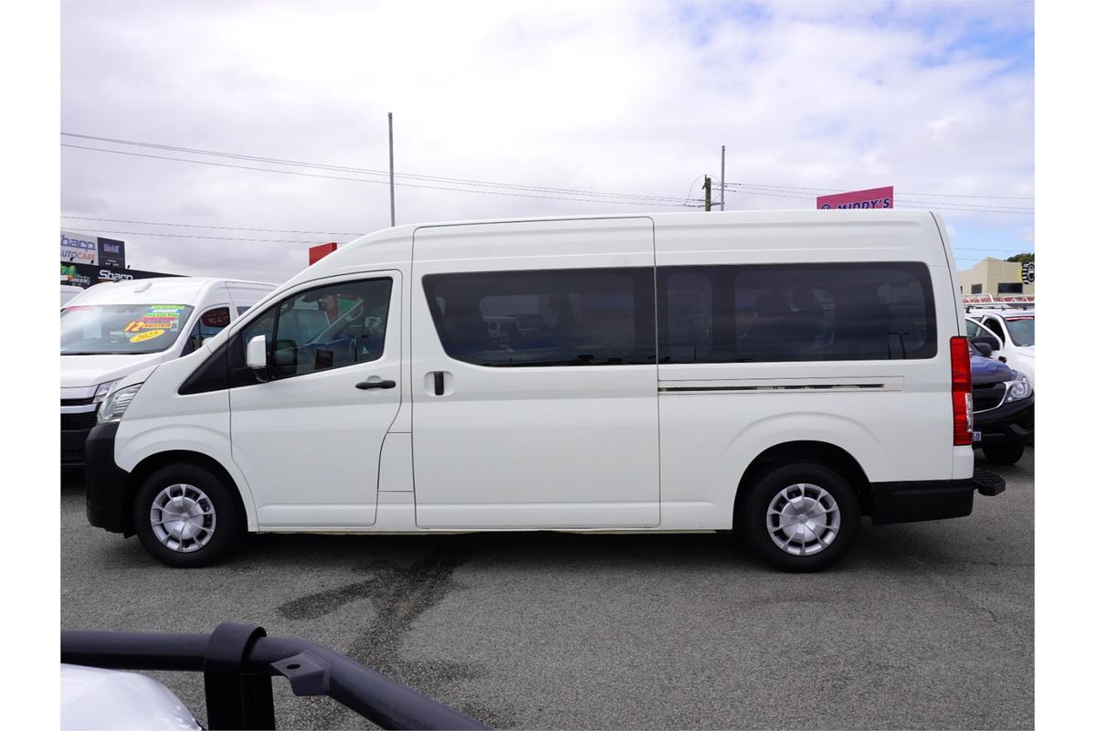 2019 Toyota Hiace Commuter GDH322R