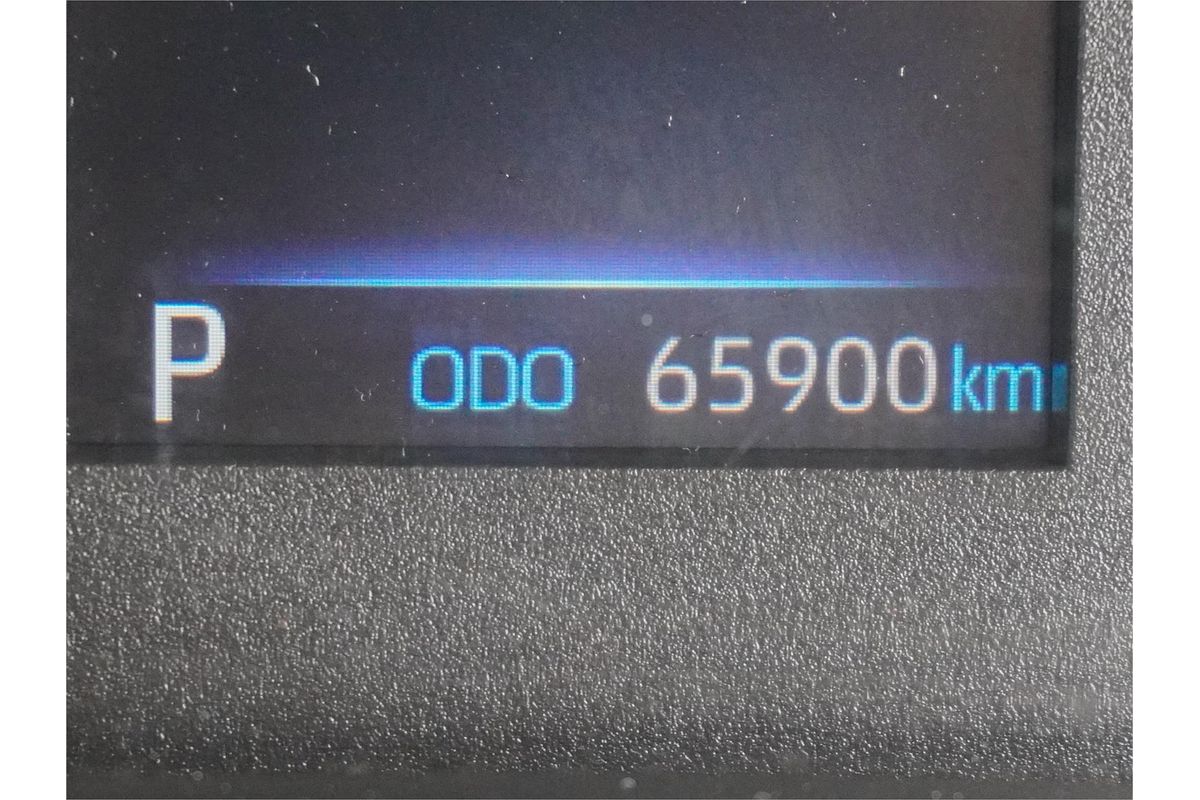 2019 Toyota Hiace Commuter GDH322R