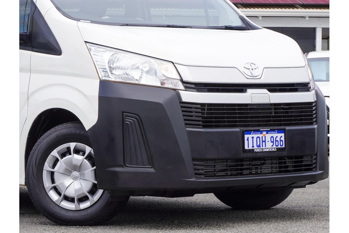 2019 Toyota Hiace Commuter GDH322R