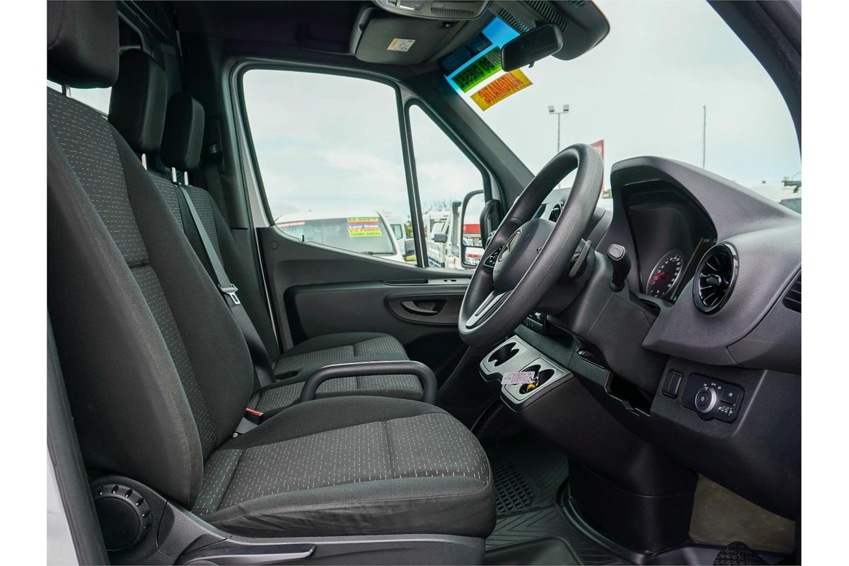 2022 Mercedes-Benz Sprinter 314CDI VS30