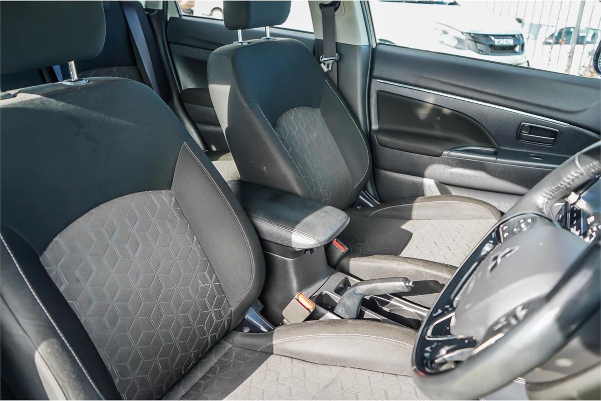 2020 Mitsubishi ASX ES XD