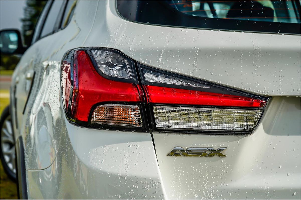 2020 Mitsubishi ASX ES XD