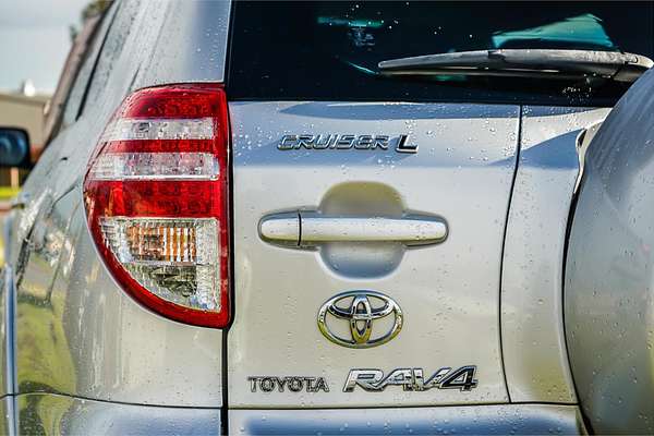 2008 Toyota RAV4 Cruiser L ACA33R