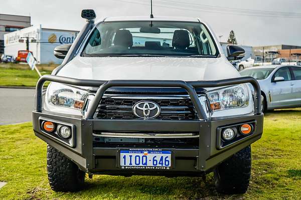 2018 Toyota Hilux SR GUN126R 4X4