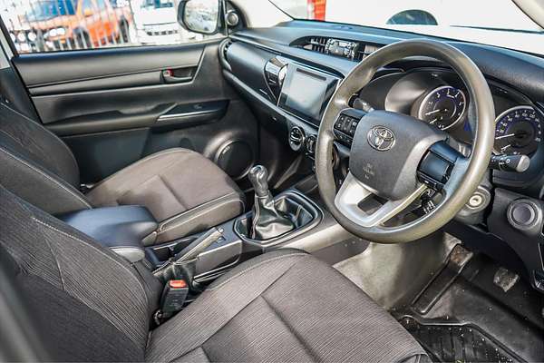2018 Toyota Hilux SR GUN126R 4X4