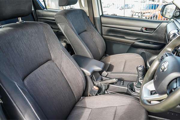 2018 Toyota Hilux SR GUN126R 4X4