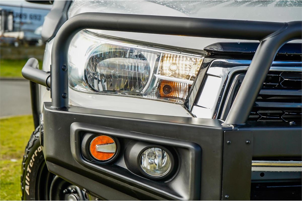 2018 Toyota Hilux SR GUN126R 4X4