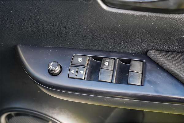 2018 Toyota Hilux SR GUN126R 4X4