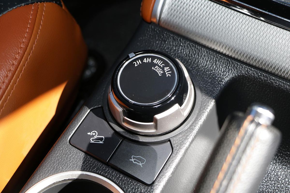 2020 Mitsubishi Triton GLS MR 4X4