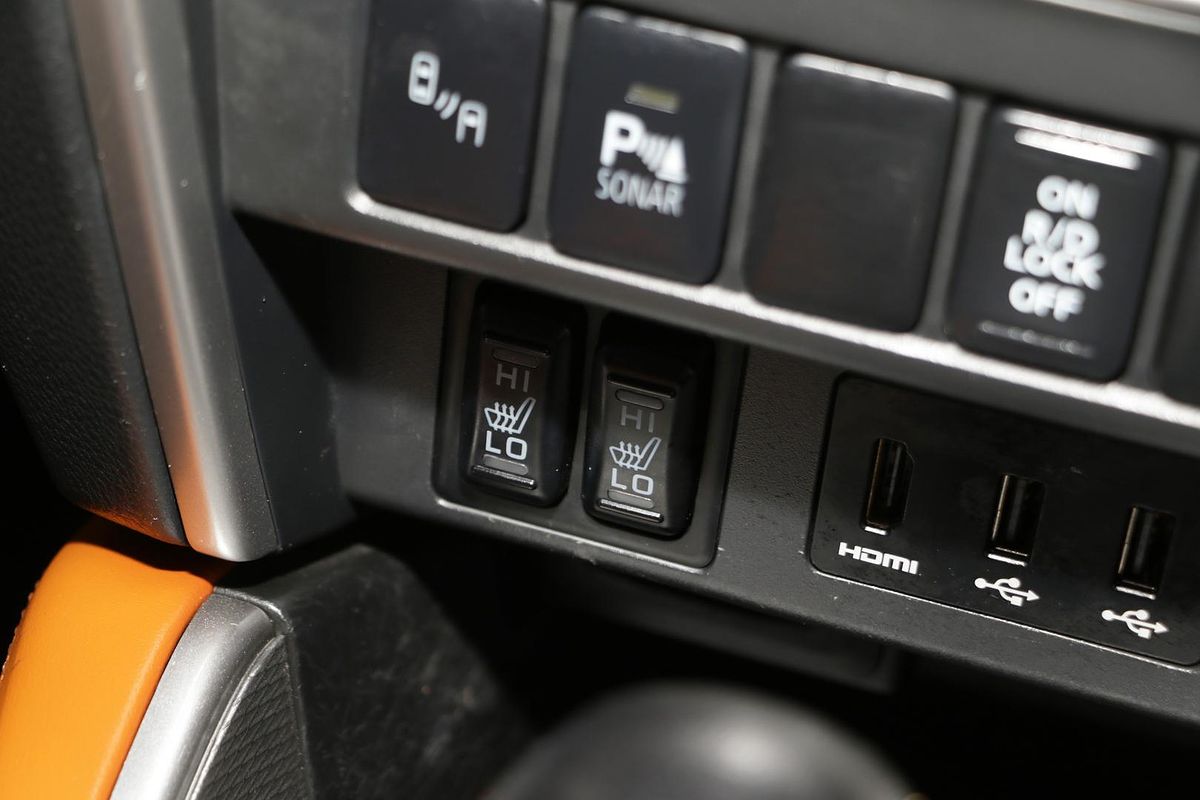 2020 Mitsubishi Triton GLS MR 4X4