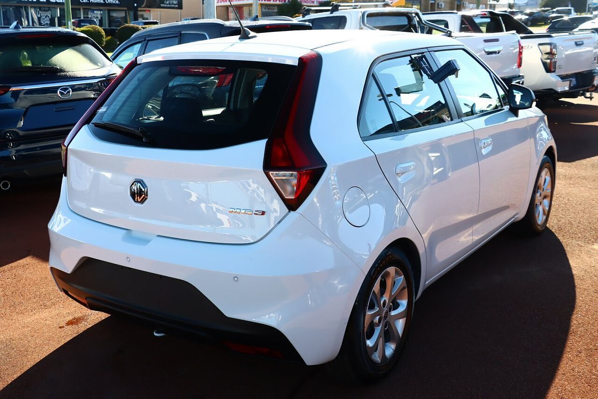 2024 MG MG3 Core