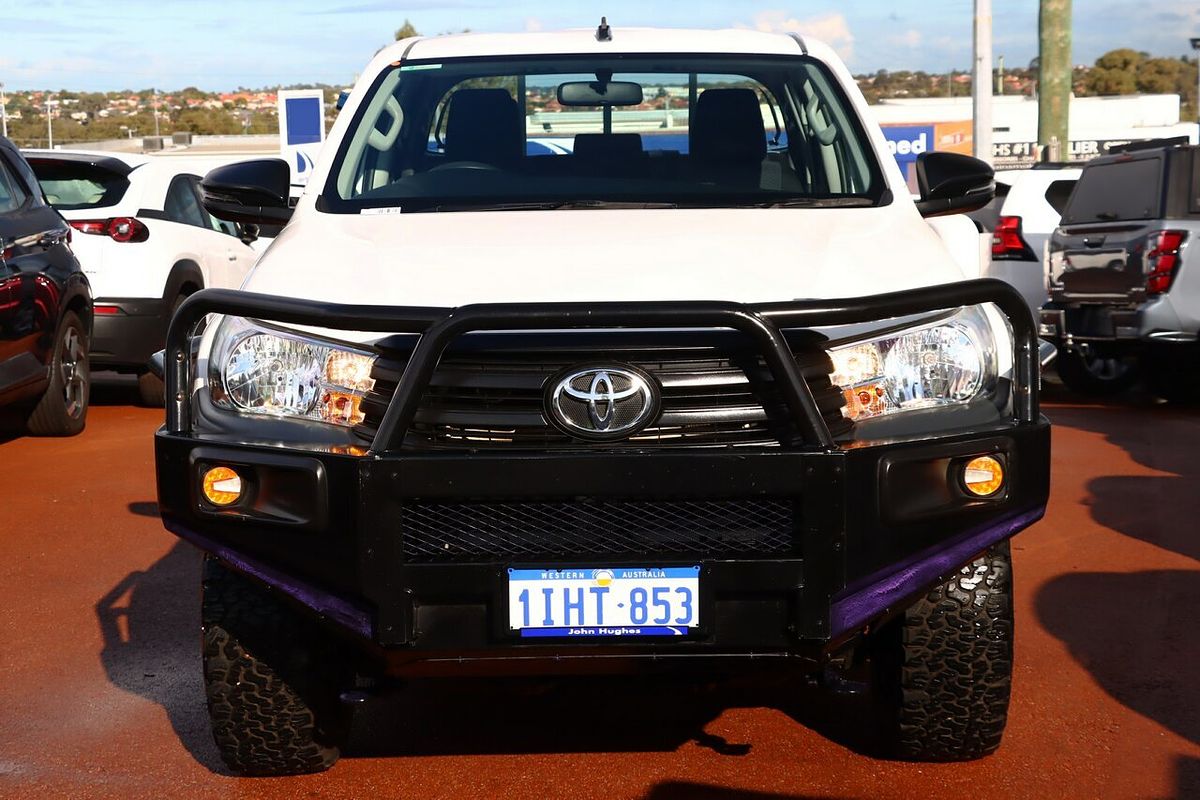 2018 Toyota Hilux Workmate GUN125R 4X4