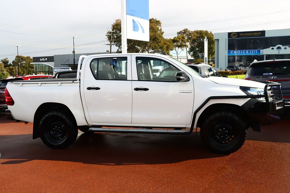 2018 Toyota Hilux Workmate GUN125R 4X4