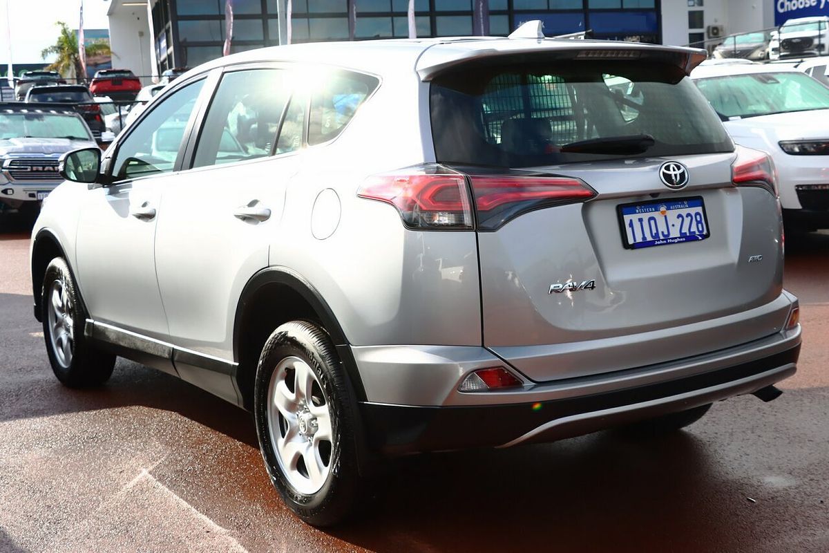 2018 Toyota RAV4 GX ASA44R