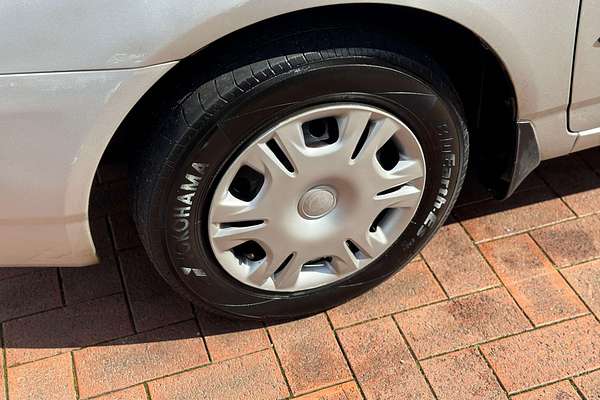 2002 Toyota Corolla Ascent ZZE122R