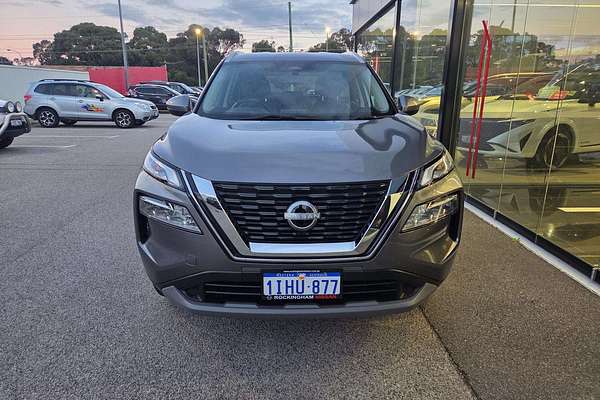 2024 Nissan X-TRAIL ST T33