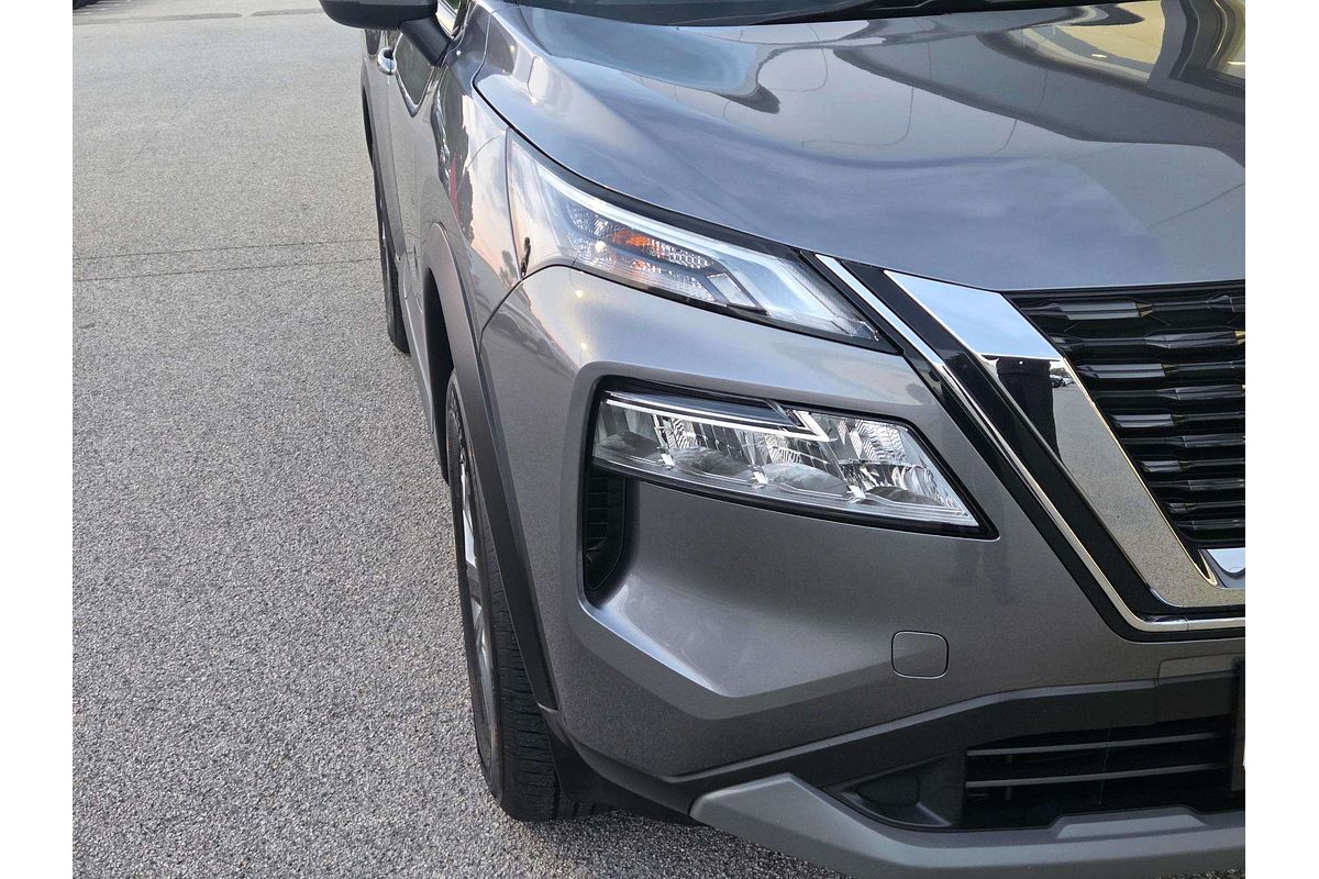 2024 Nissan X-TRAIL ST T33
