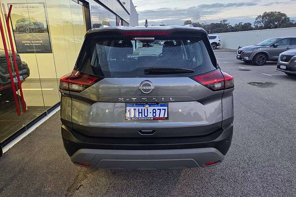 2024 Nissan X-TRAIL ST T33