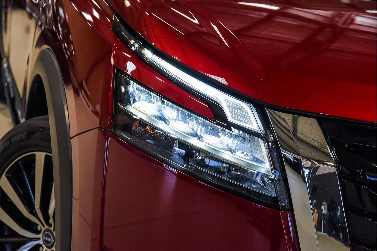 2023 Nissan Pathfinder Ti-L R53