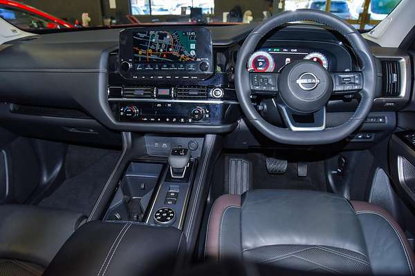 2023 Nissan Pathfinder Ti-L R53
