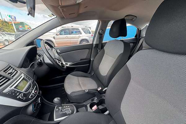2012 Hyundai Accent Active RB