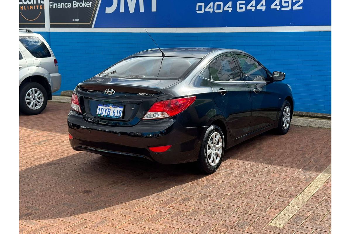 2012 Hyundai Accent Active RB