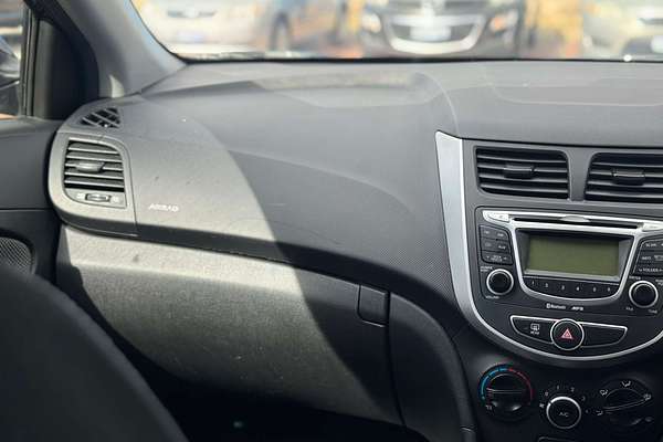 2012 Hyundai Accent Active RB