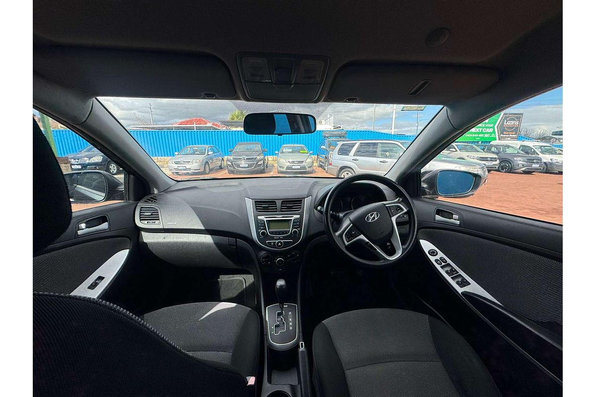 2012 Hyundai Accent Active RB